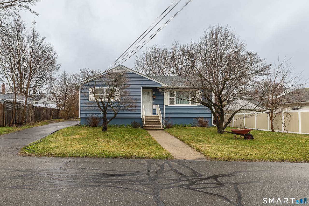 130 Holroyd Street - Photo 1