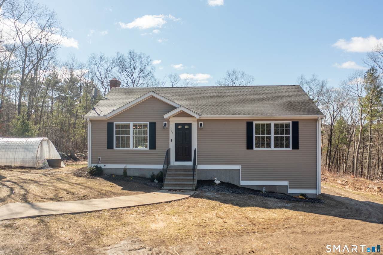 523 Danielle Way - Photo 1