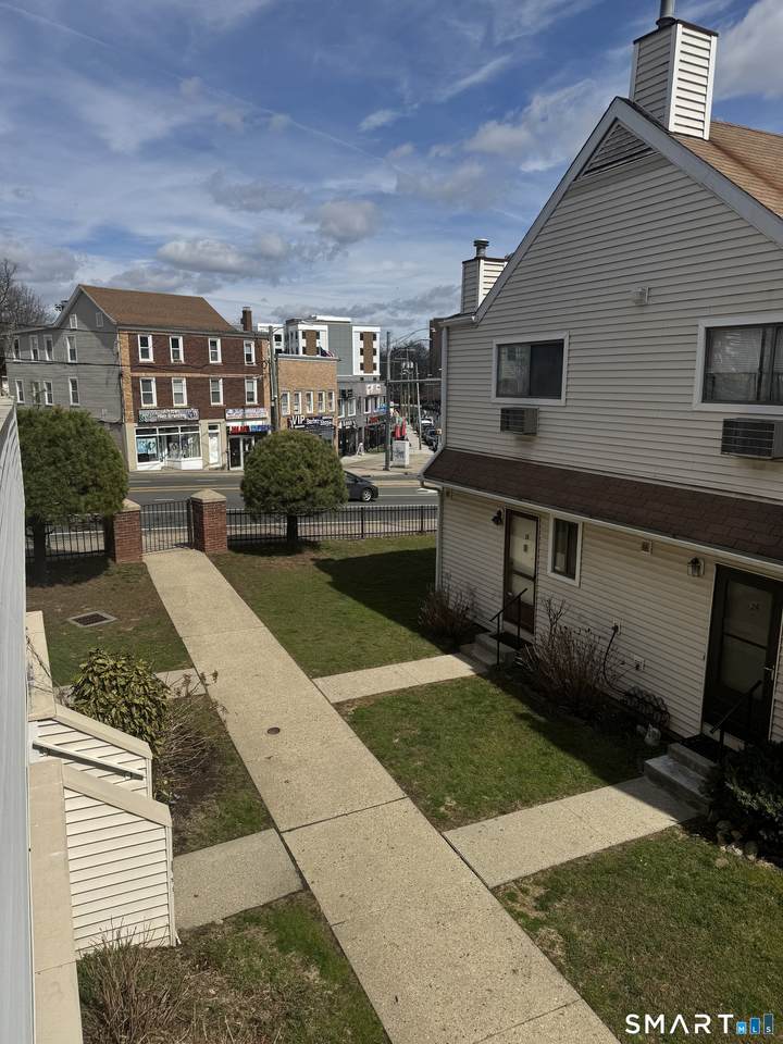 15 Greenwich Avenue - Photo 1