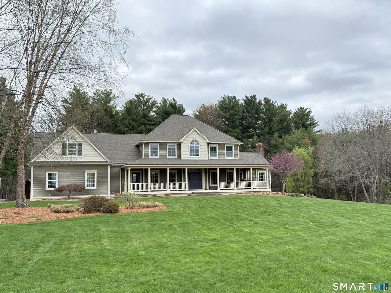 186 Highland View Drive - Photo 1