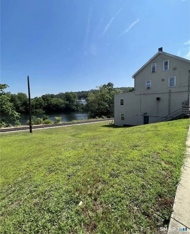 37 39 41 Main Street - Photo 1