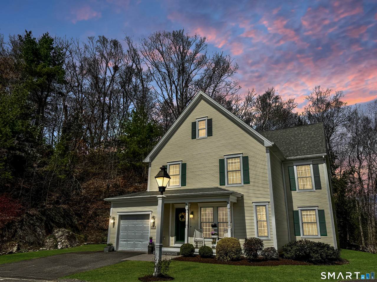 15 Rockledge Lane - Photo 1