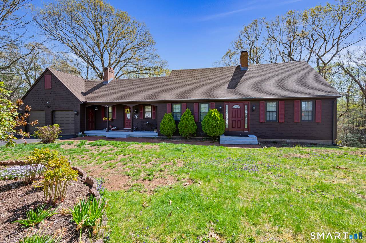 148 Oak Ridge Drive - Photo 1