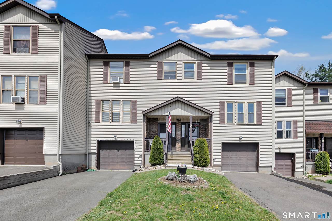67 Country Hill Road - Photo 1