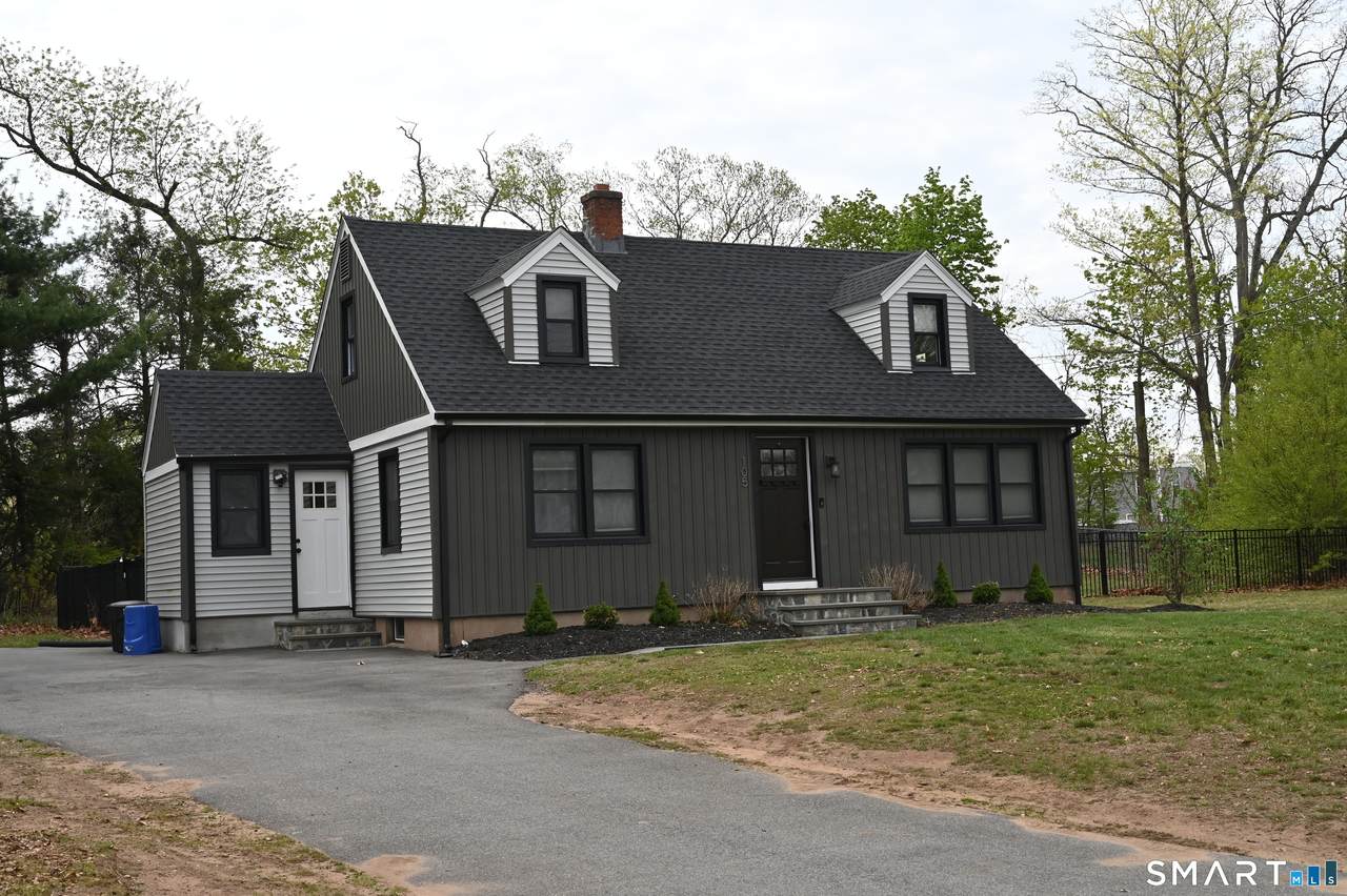 105 Frost Drive - Photo 1