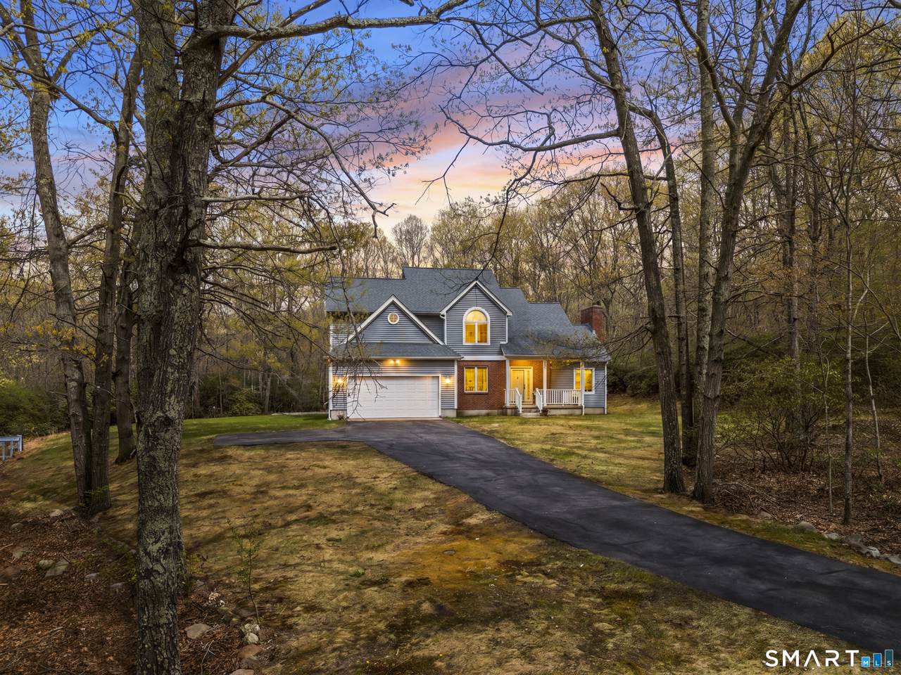 4 Greystone Drive - Photo 1