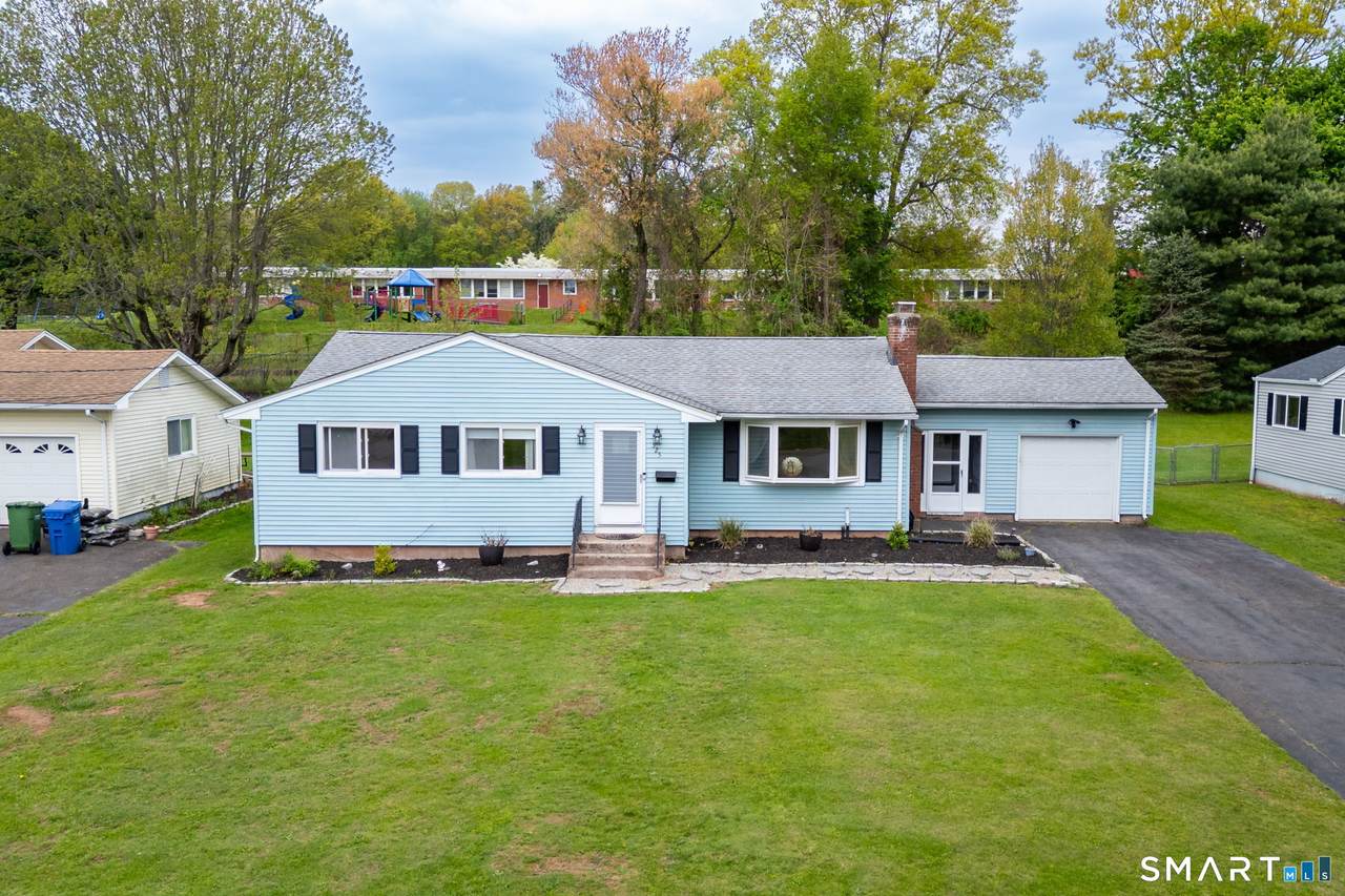 325 Barbara Road - Photo 1