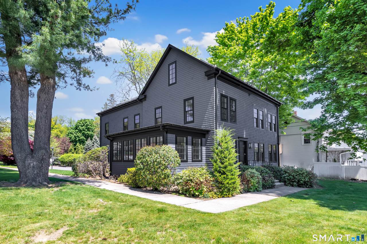965 Post Road - Photo 1