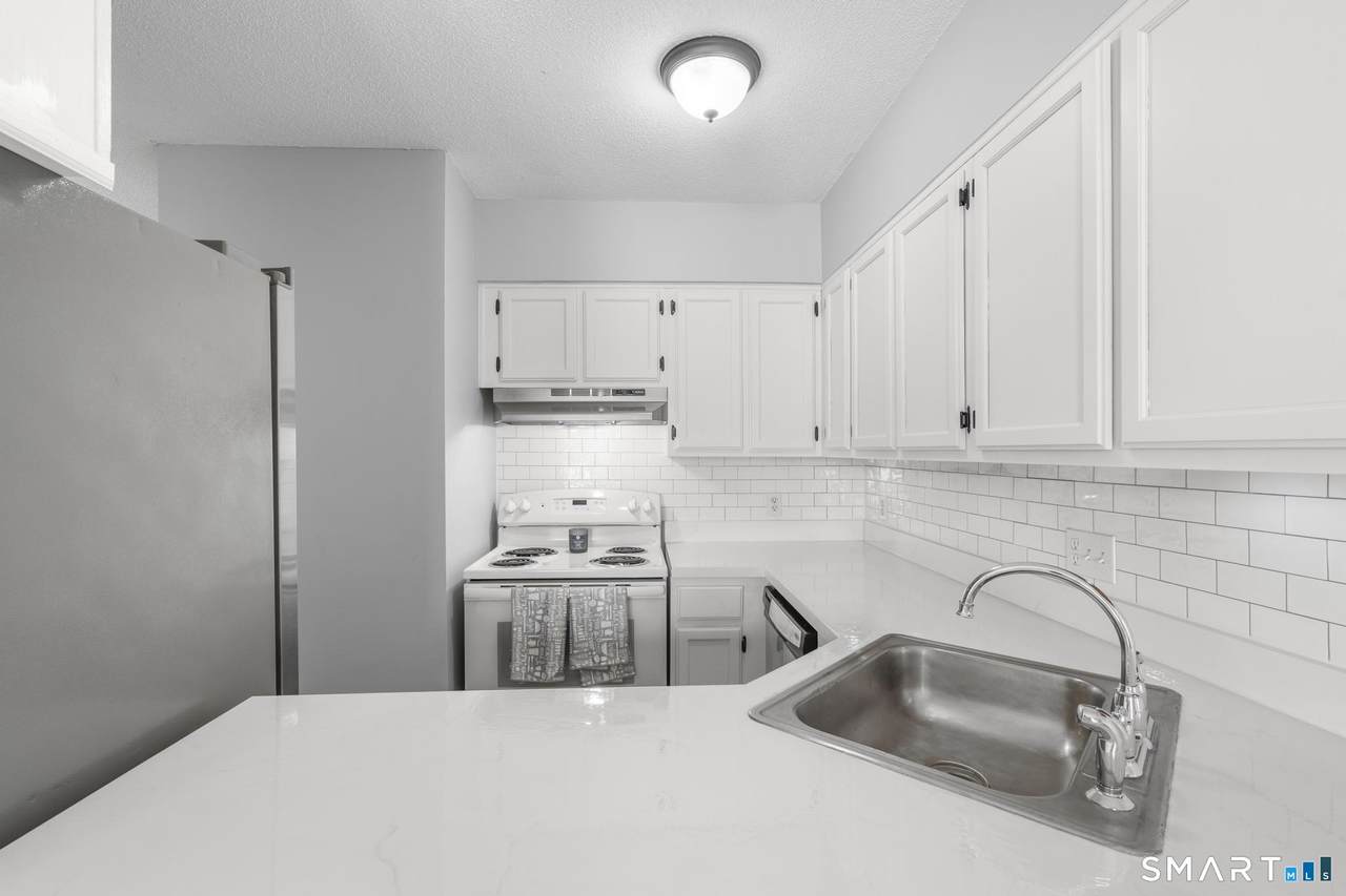219 Broad Street - Photo 1
