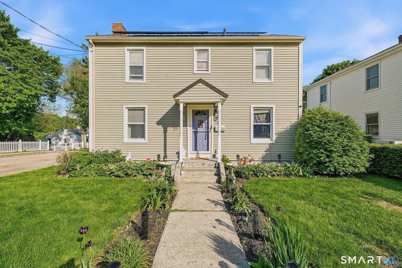 62 Sholes Avenue - Photo 1