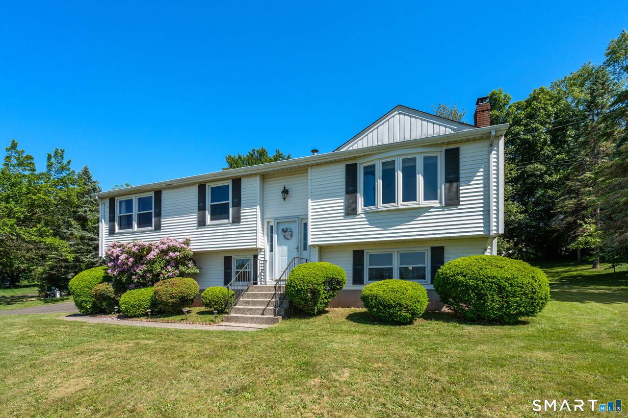 769 Middletown Avenue - Photo 1