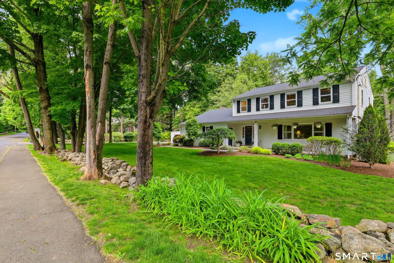 201 Middlesex Road - Photo 1