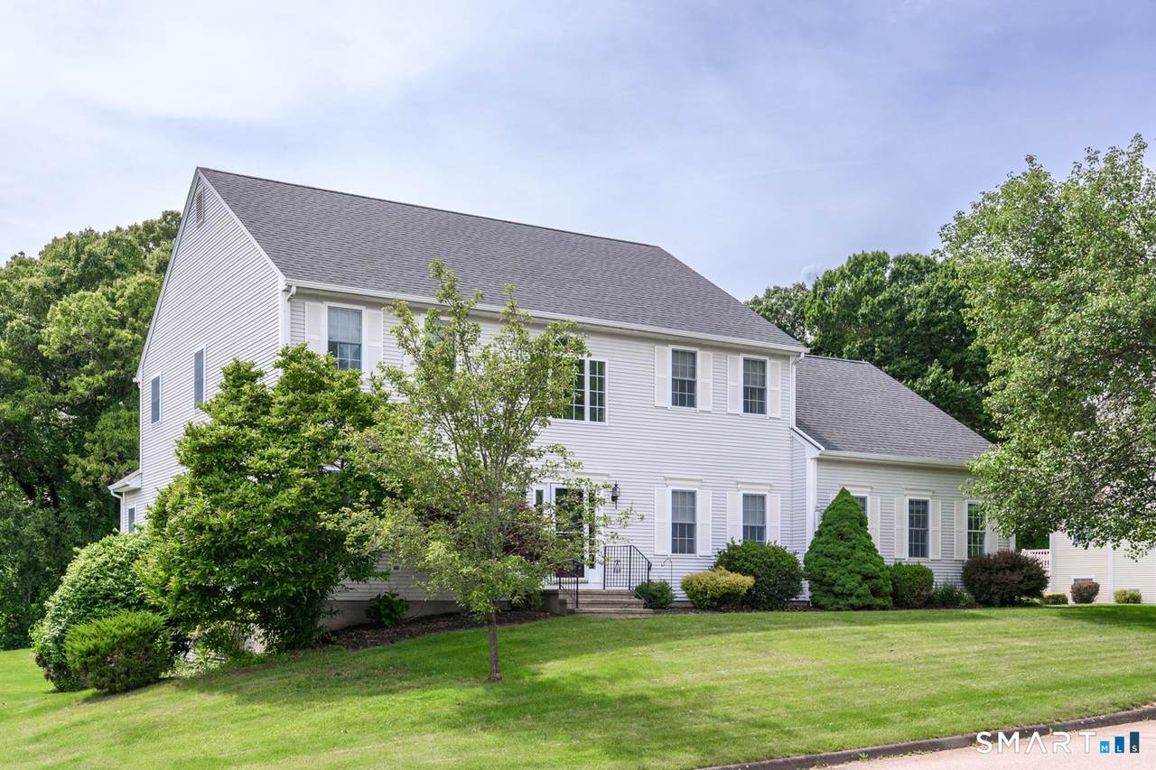 97 Island Green - Photo 1