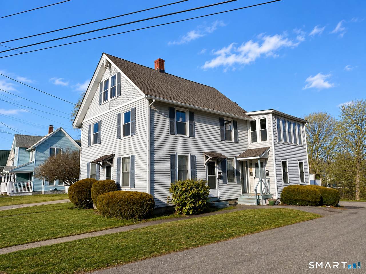 10 Riverside Avenue - Photo 1
