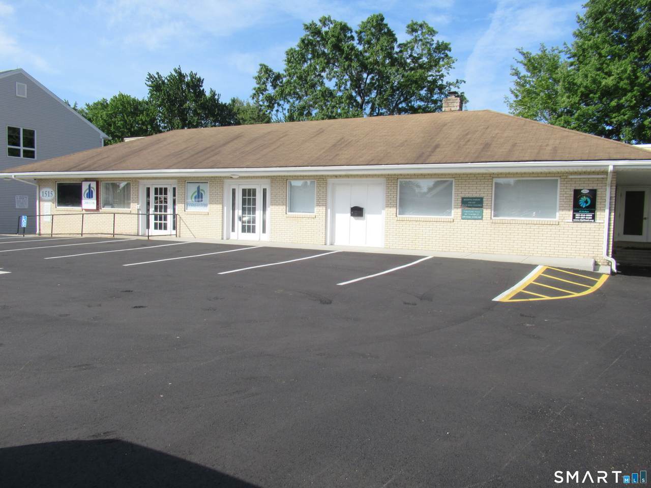 1515 Black Rock Turnpike - Photo 1