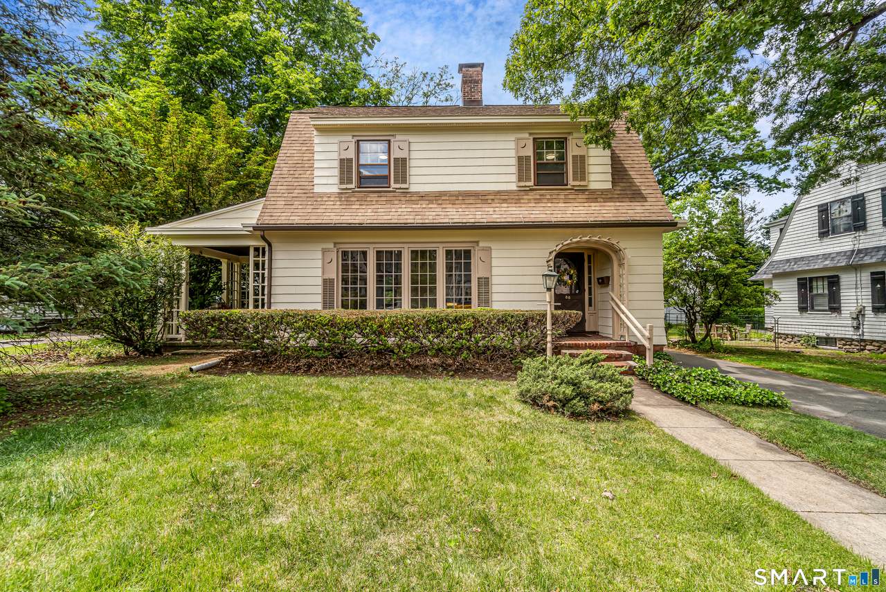 88 Coniston Avenue - Photo 1
