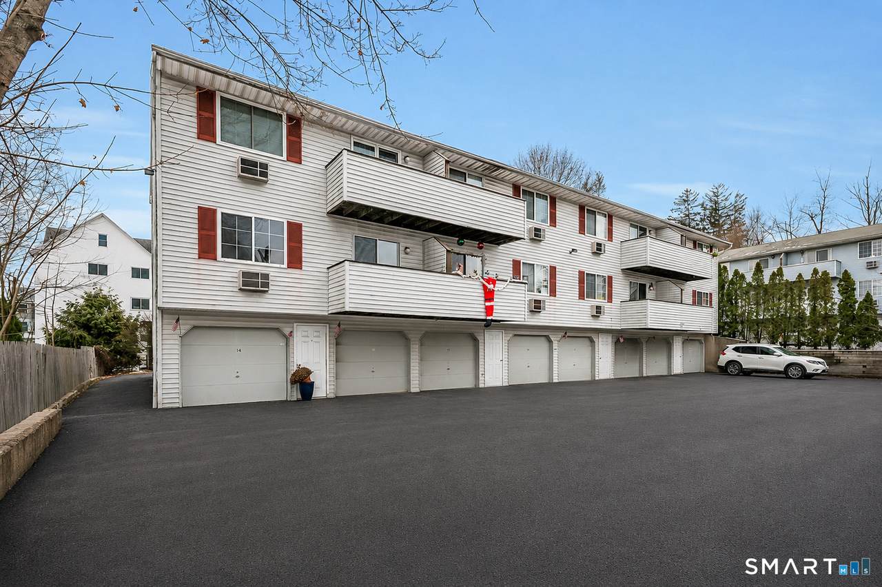81 Chipman Street - Photo 1