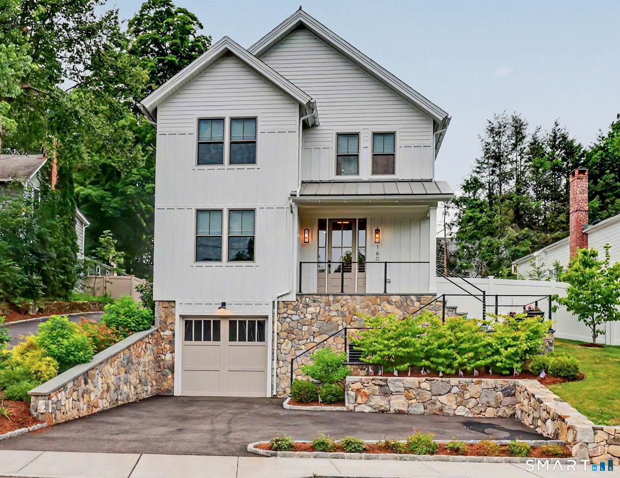 160 Forest Street - Photo 1