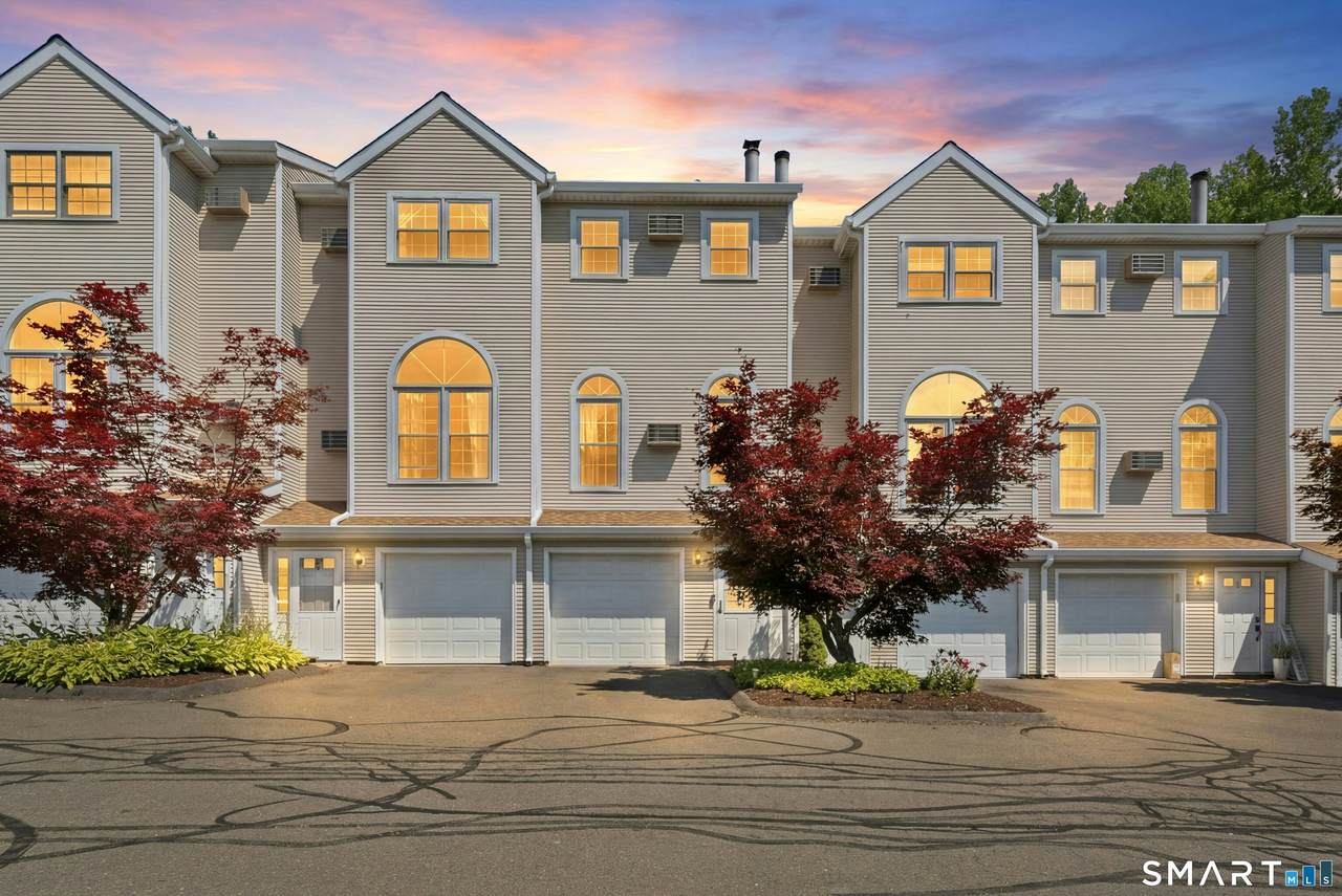 350 Bristol Street - Photo 1