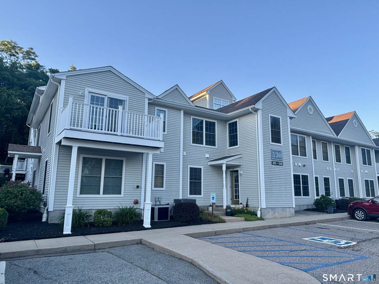 130 Meridian Street - Photo 1
