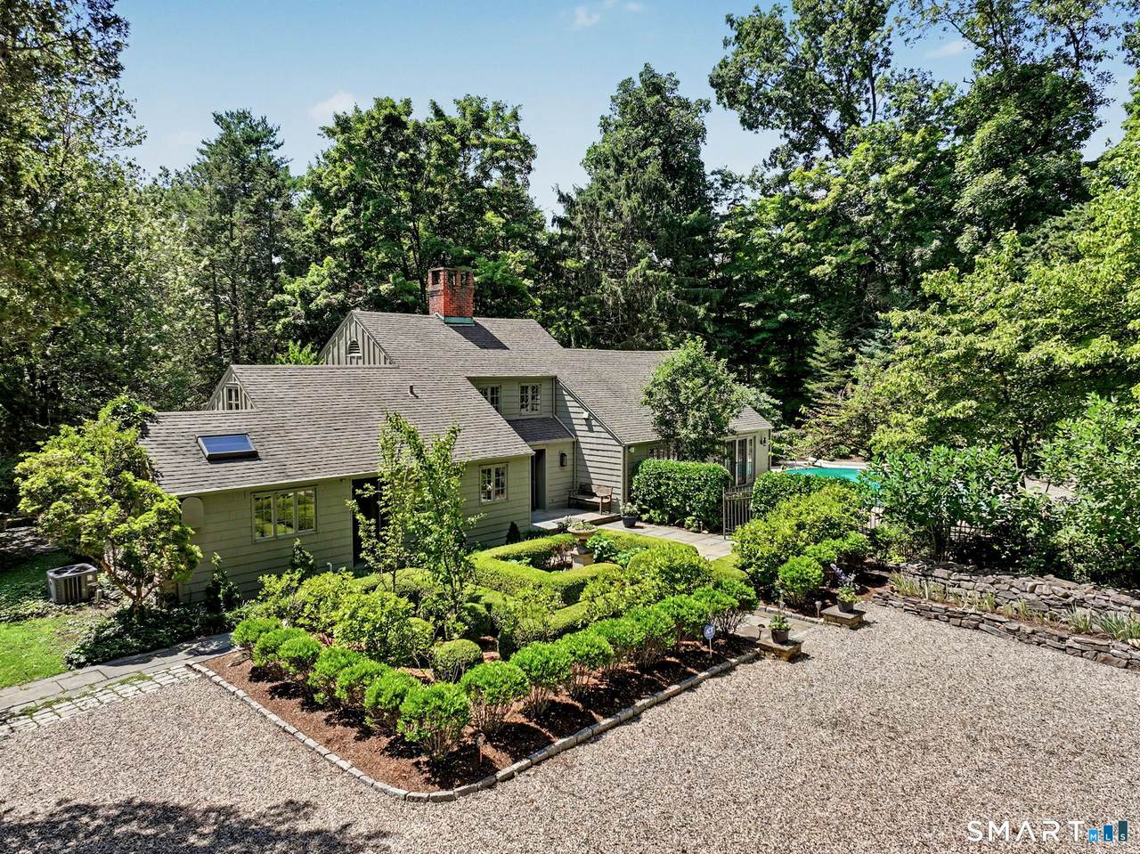 4 Hidden Hill Road - Photo 1