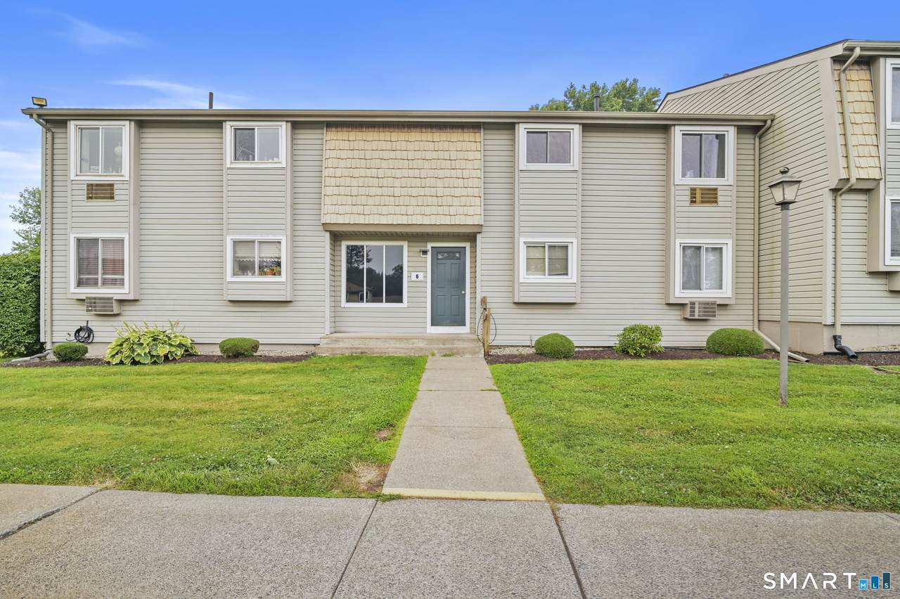 6 Carillon Drive - Photo 1