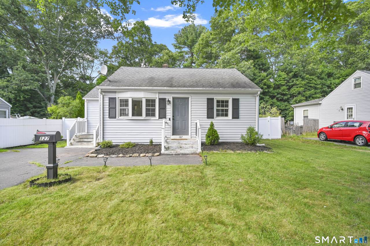 127 Deepwood Drive - Photo 1