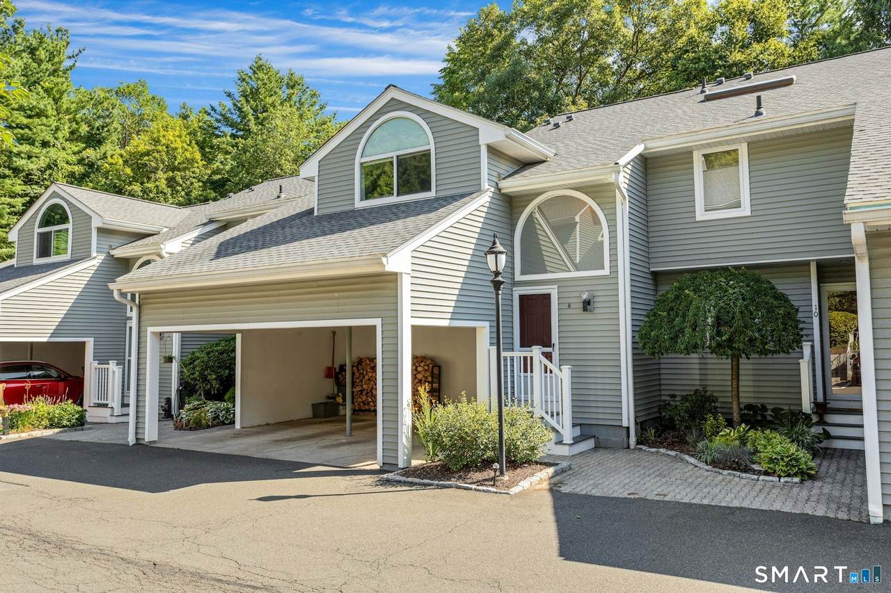 8 Glen Ridge - Photo 1