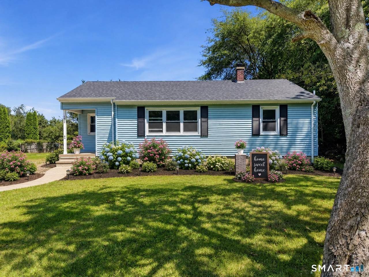 133 Bloomingdale Road - Photo 1
