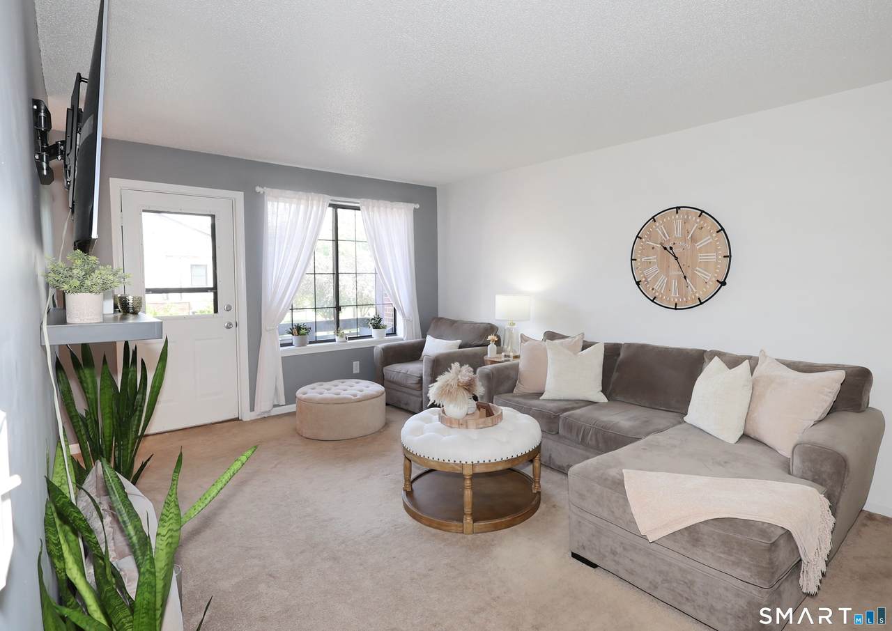 365 Mather Street - Photo 1