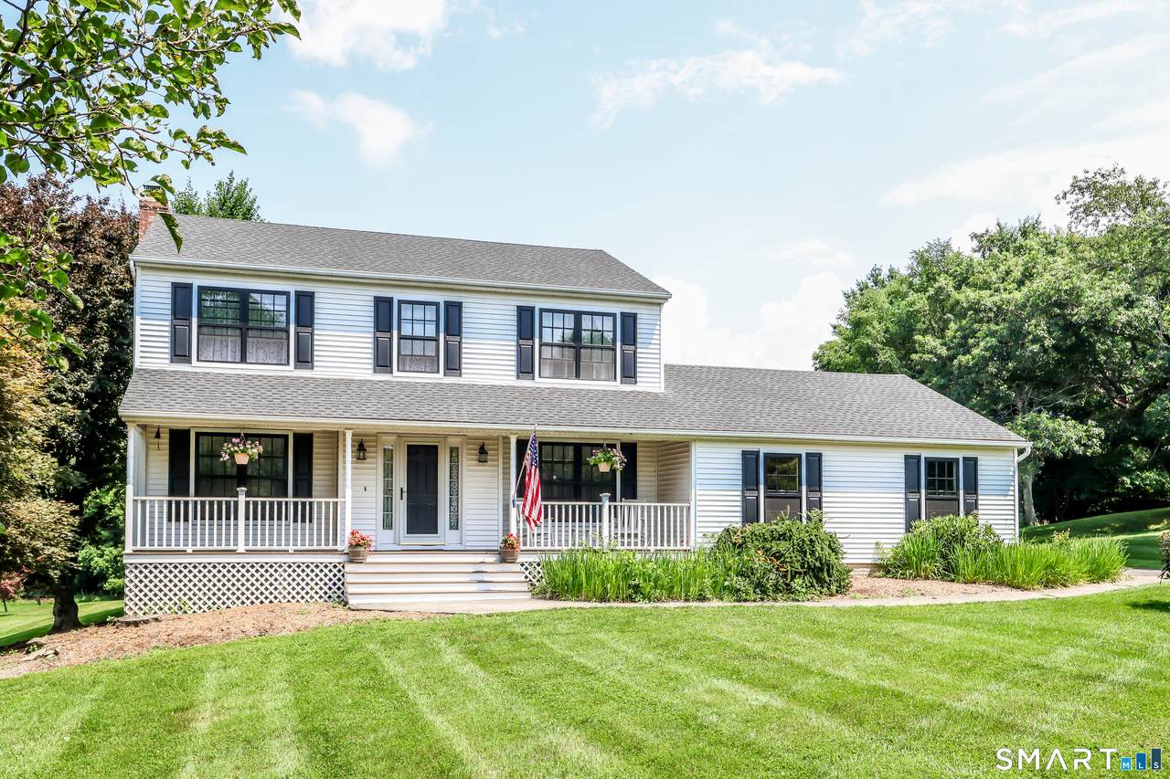 15 Country Farm Lane - Photo 1