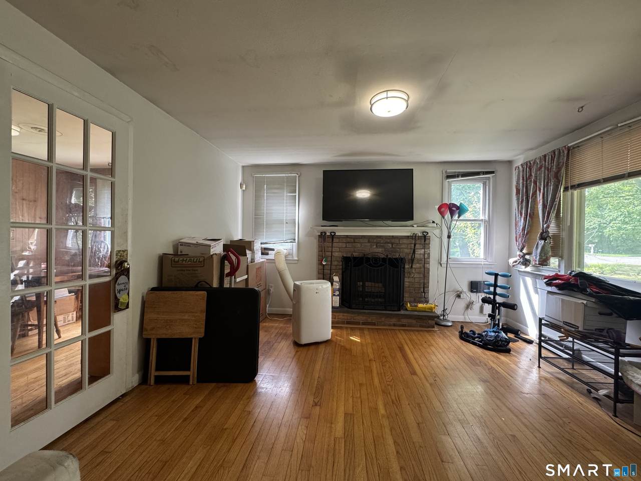 712 Woodin Street - Photo 1