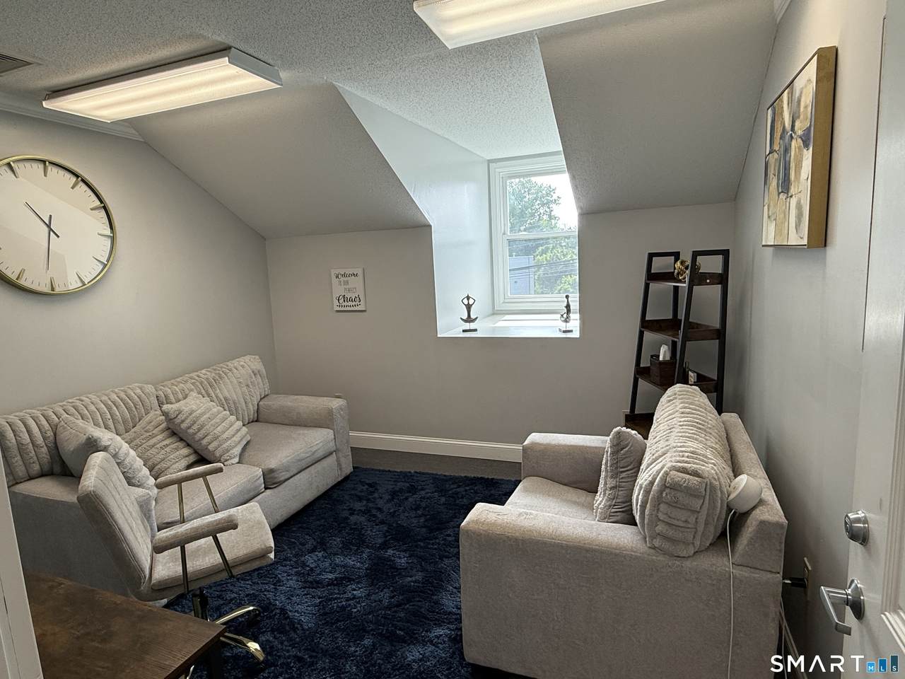 95-127 Fenn Road - Photo 1