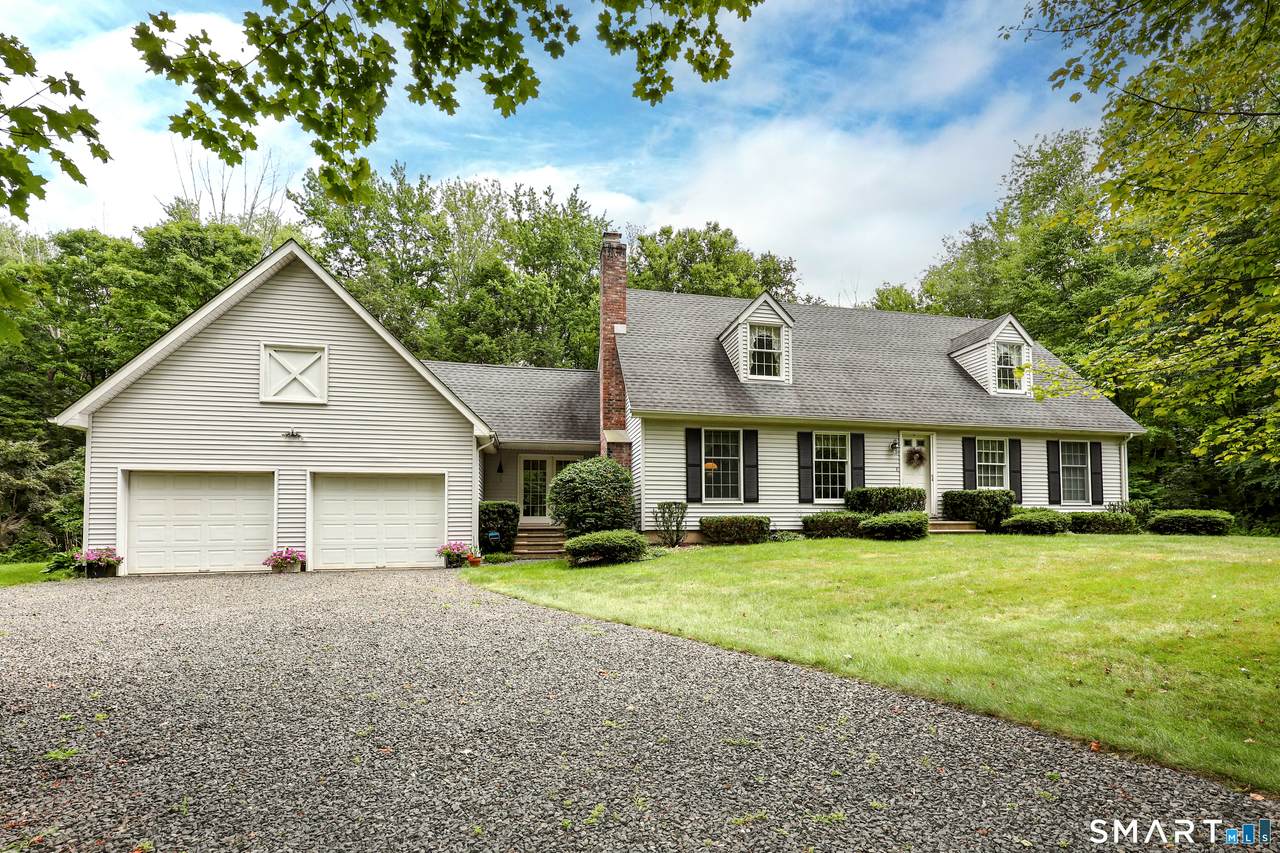 216 Old North Road - Photo 1