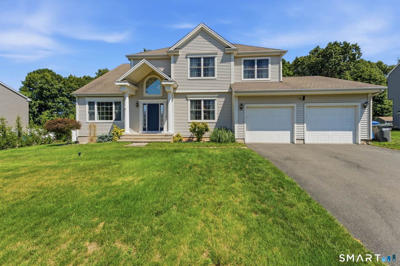 25 Saddle Hill Road - Photo 1