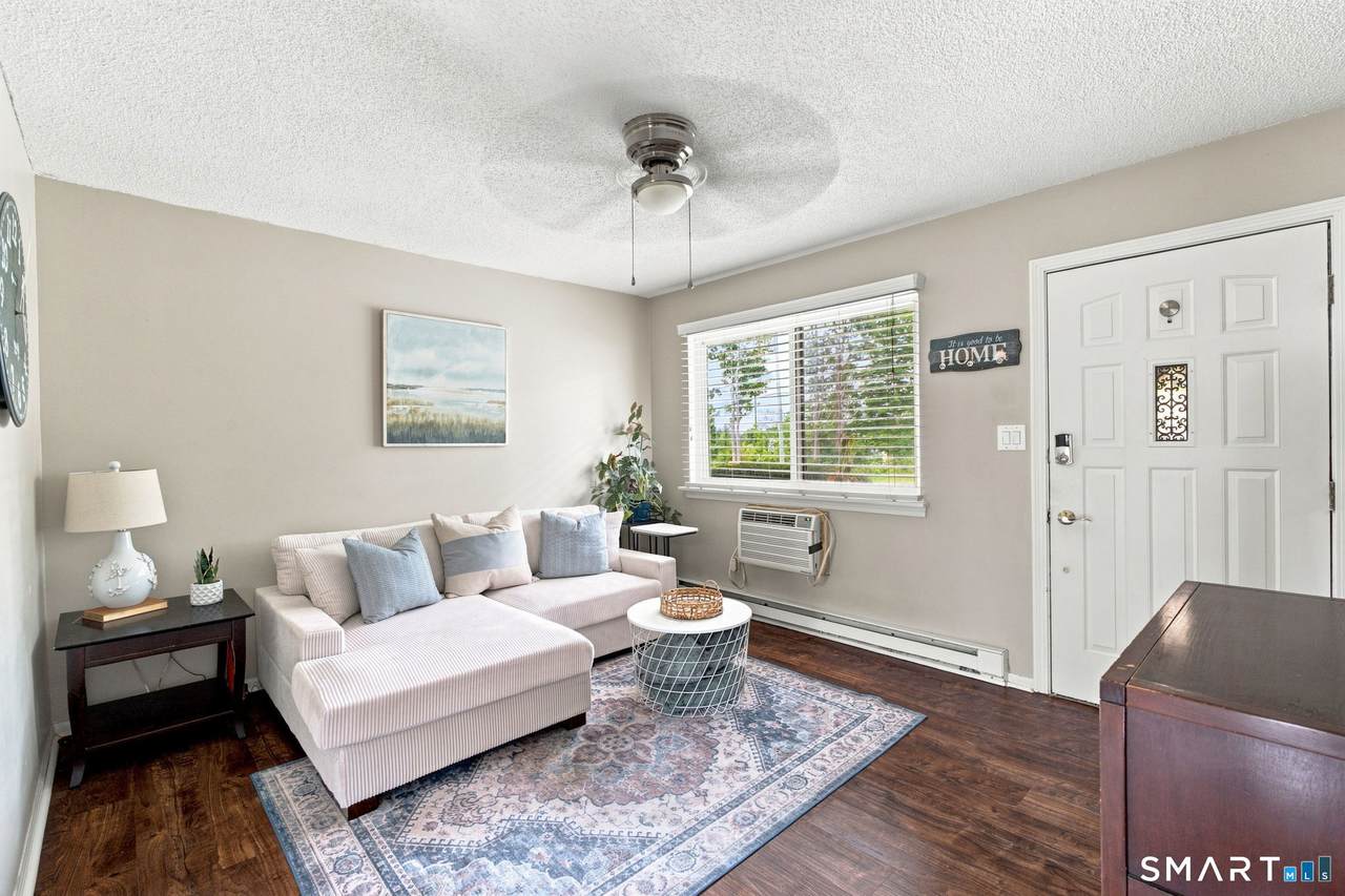820 Matthews Street - Photo 1