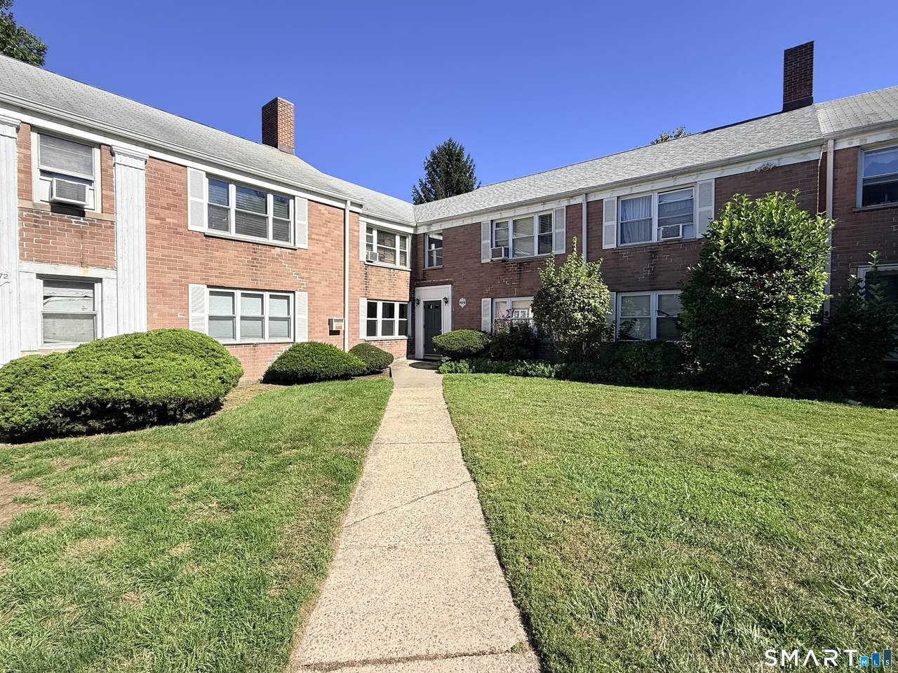 1076 Main Street - Photo 1