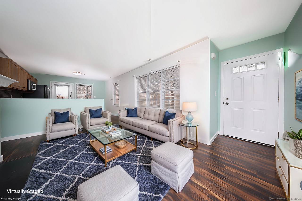 661 West Avenue - Photo 1