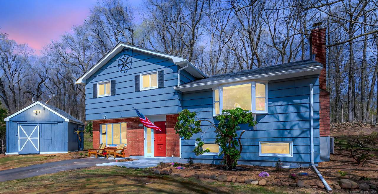 106 Lorraine Terrace - Photo 1