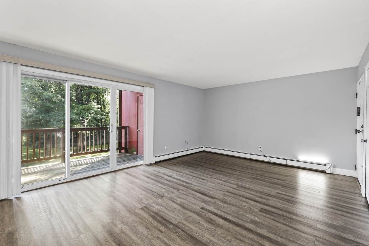 1109 Waterbury Road - Photo 1
