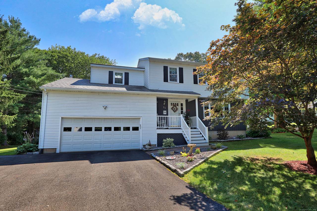 51 Hamilton Lane - Photo 1
