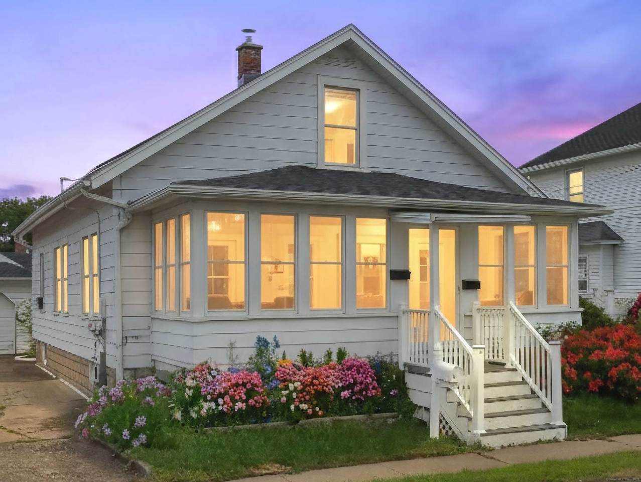 9 Virginia Avenue - Photo 1