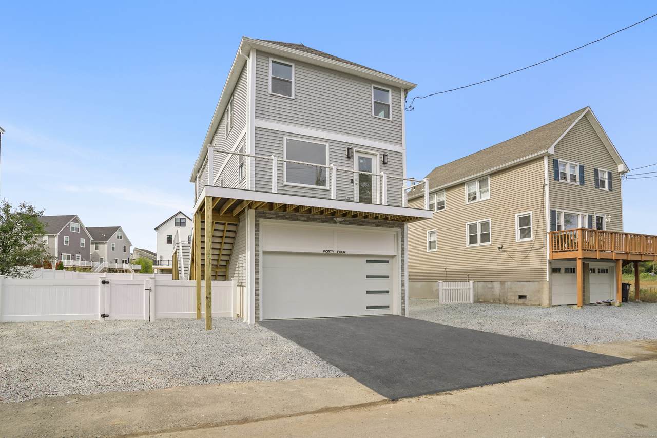 44 Beachland Avenue - Photo 1