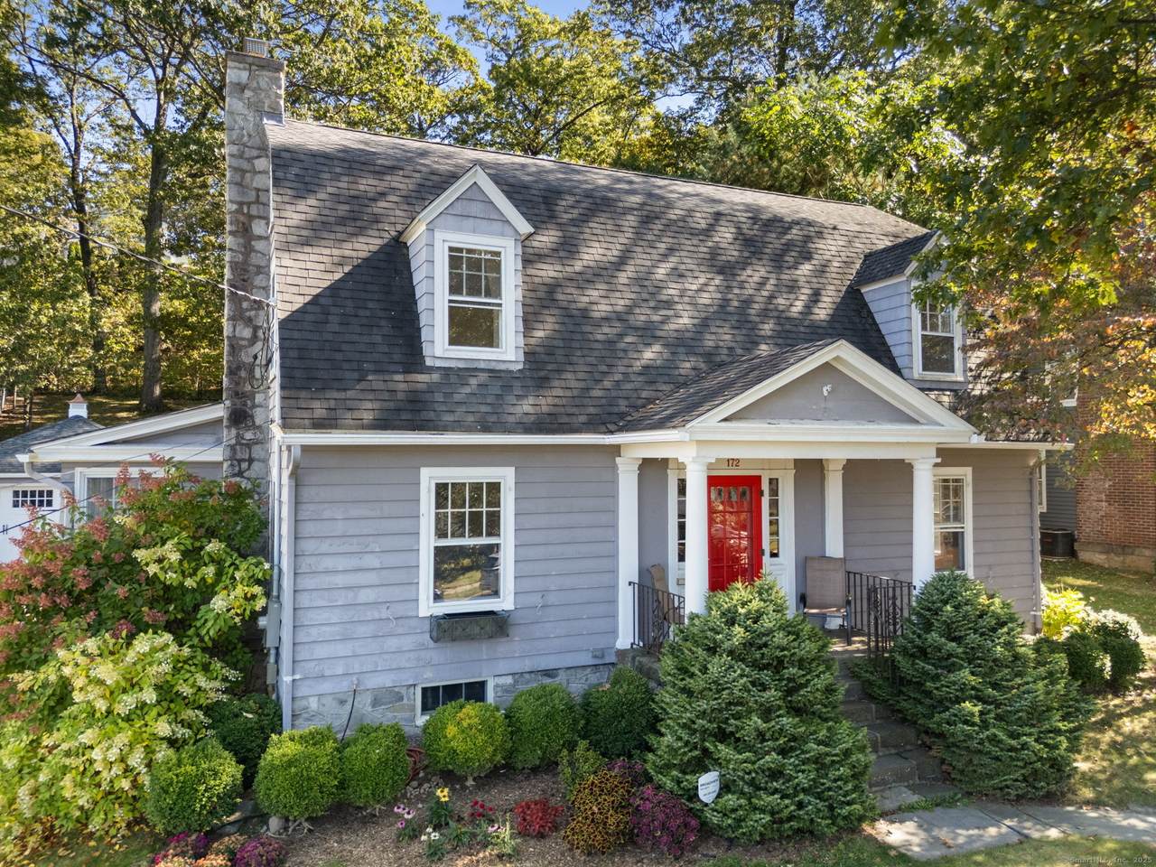 172 Oakland Street - Photo 1