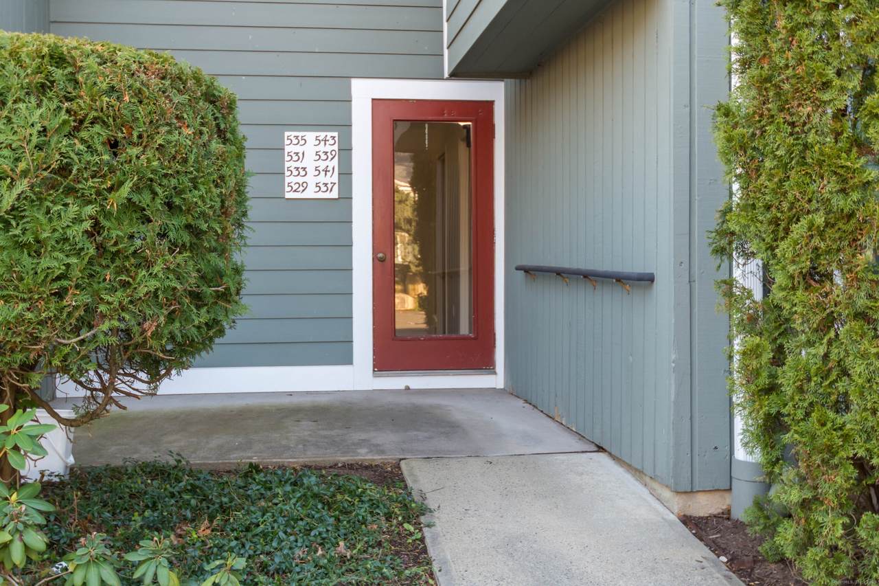 533 Glendale Avenue - Photo 1