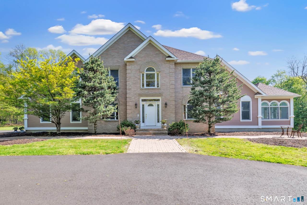 461 Amity Road - Photo 1
