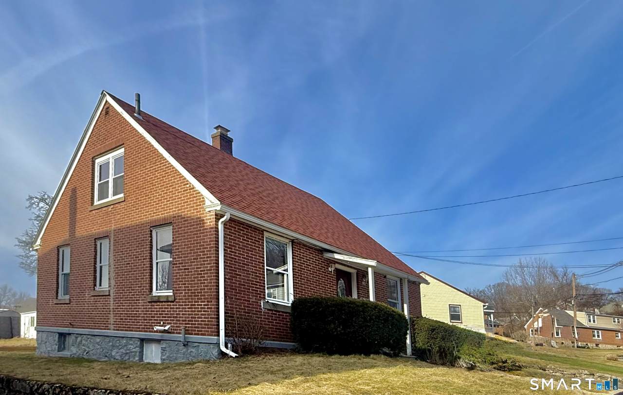 212 Platt Street - Photo 1
