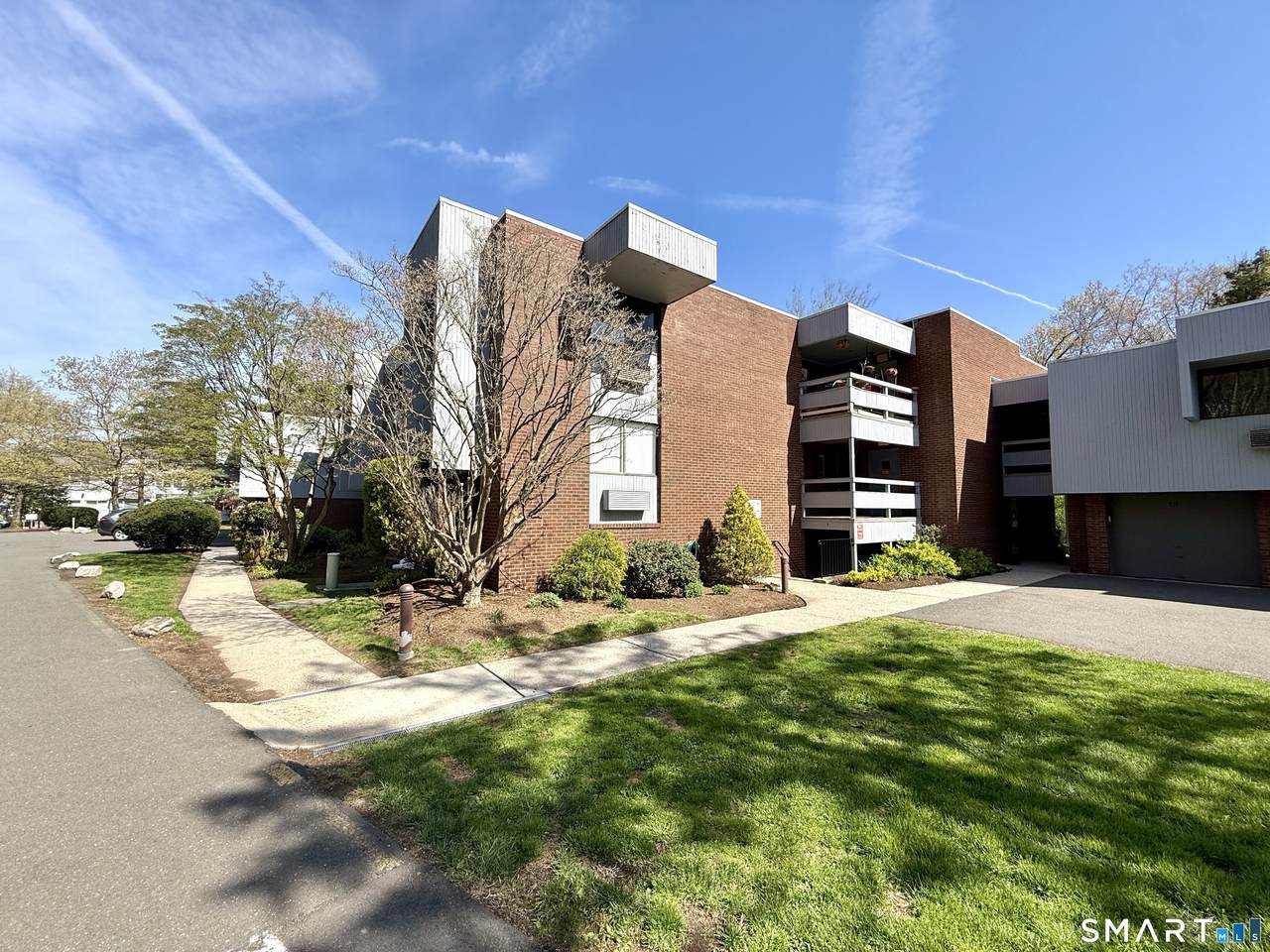 85 Wilton Crest - Photo 1
