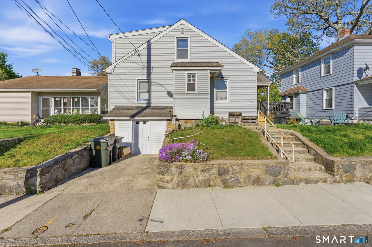 59 Raymond Street - Photo 1