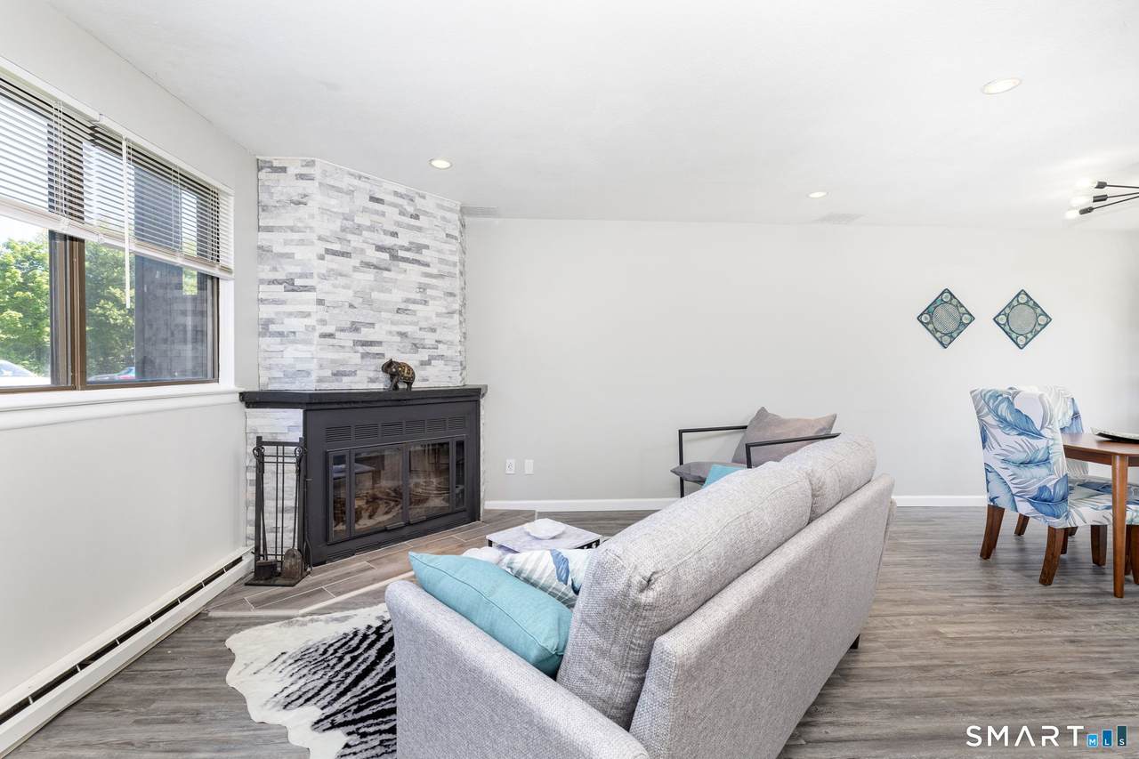 342 Lebanon Avenue - Photo 1